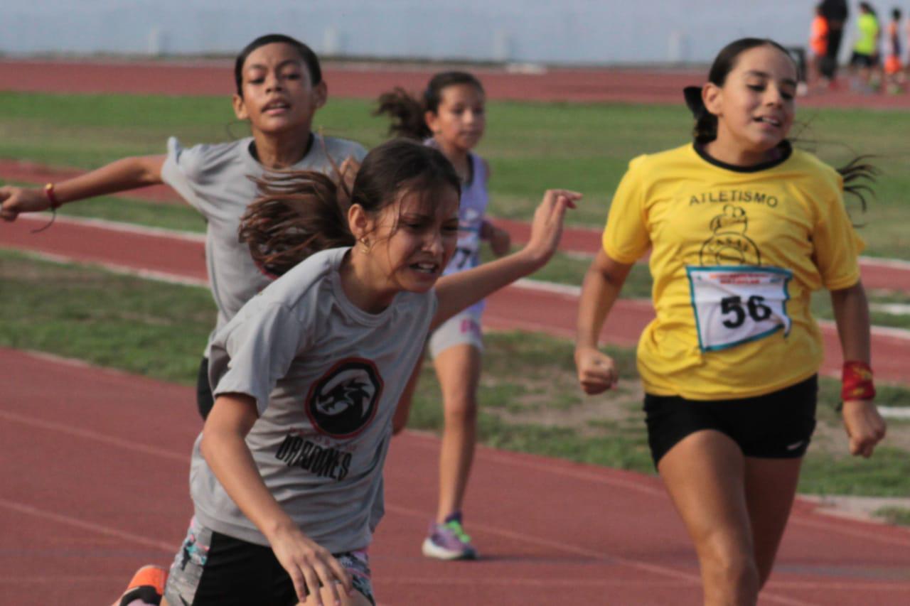 $!Jesús Labrador domina los 5K del Serial de Atletismo Imdem
