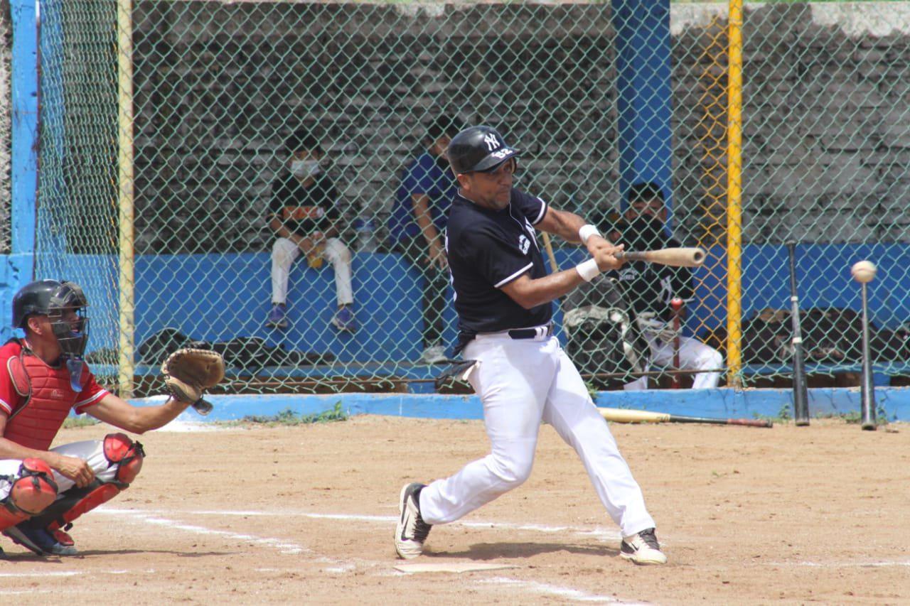 $!Acciones de beisbol ZC, en el Polluelos