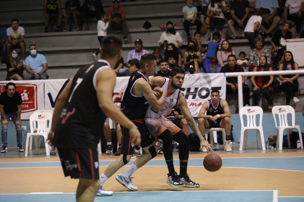 $!Delfines de Mazatlán vence a Ganaderos de Durango y es campeón de la Región 4 en el Cibapac