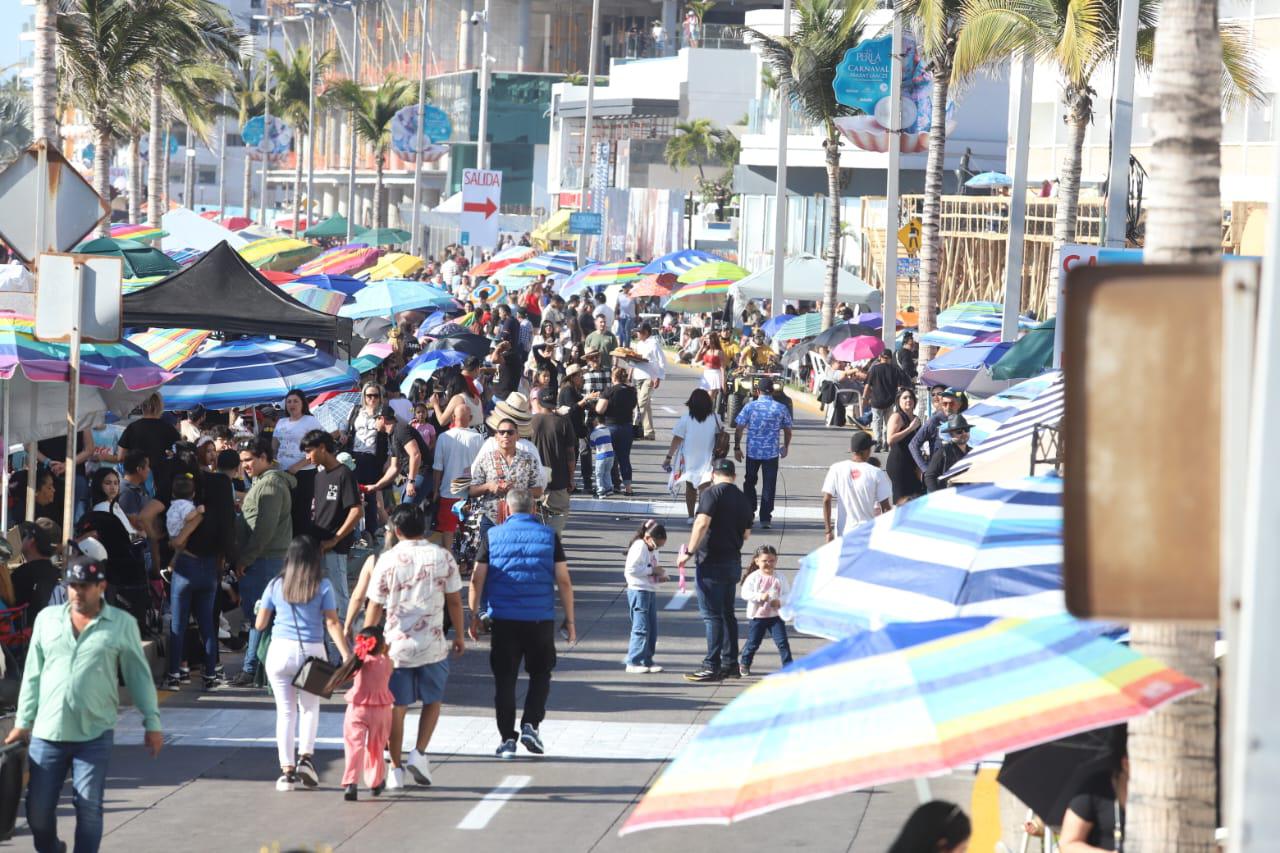 $!Reporta Sectur Sinaloa hasta 85% de ocupación hotelera en Mazatlán por Carnaval