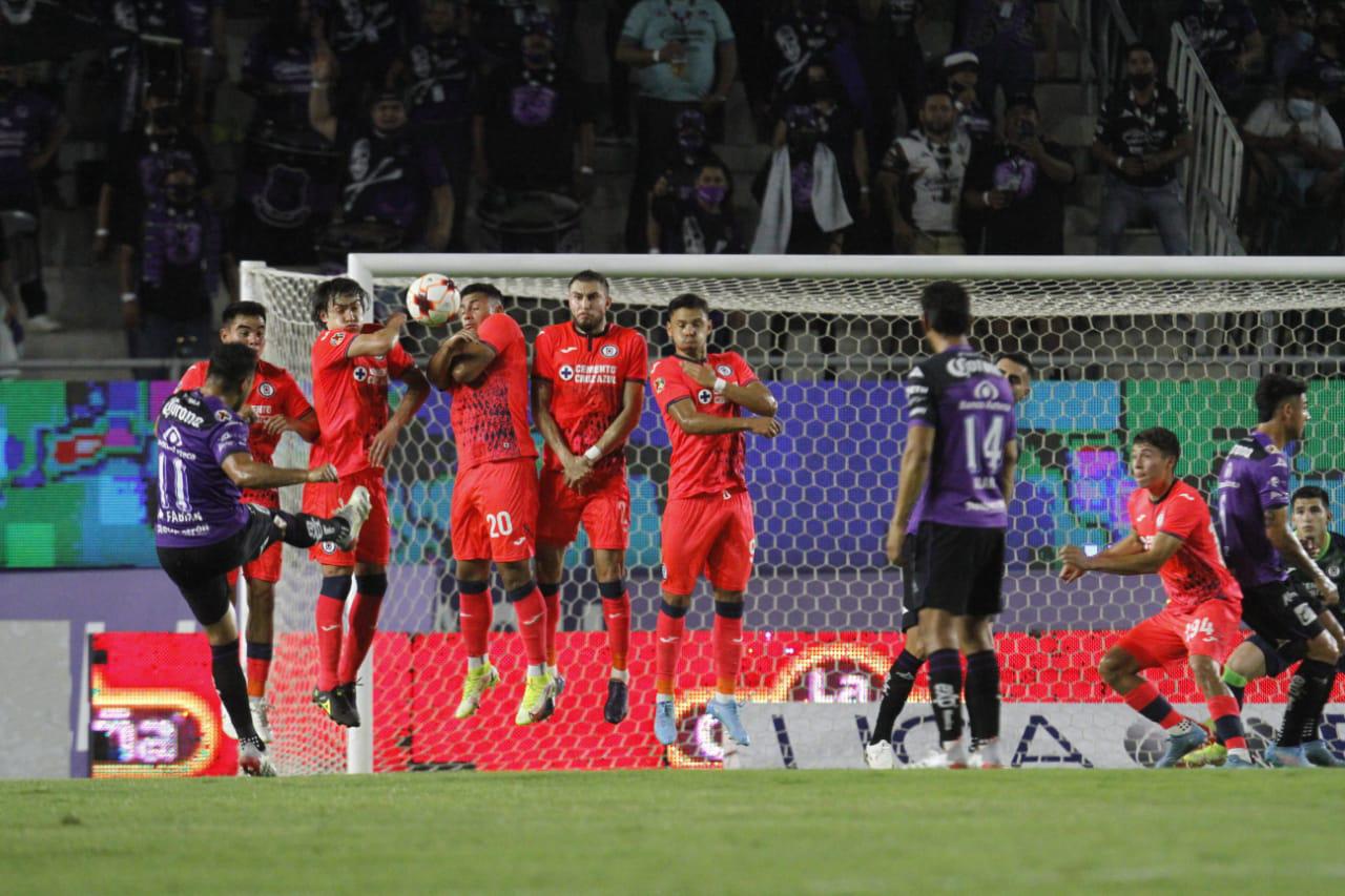 $!Mazatlán FC y Cruz Azul se reparten puntos en el Kraken