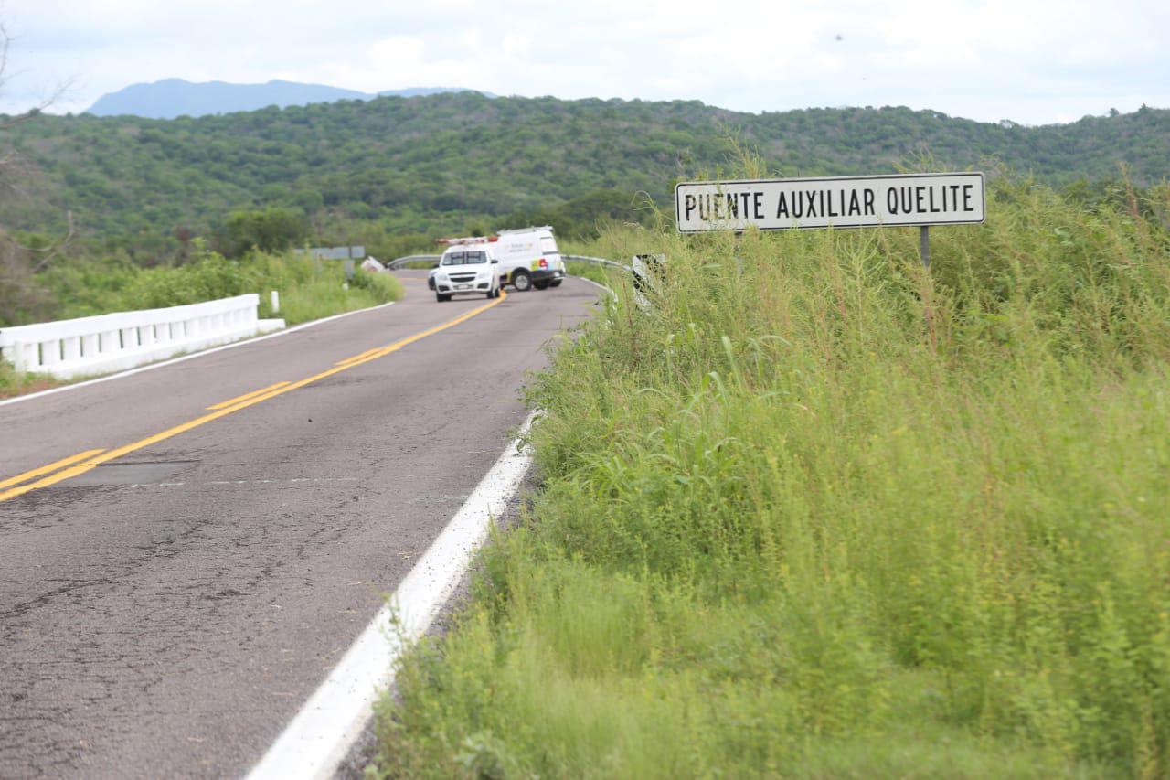 $!Colapsa otro puente antes de llegar a El Quelite