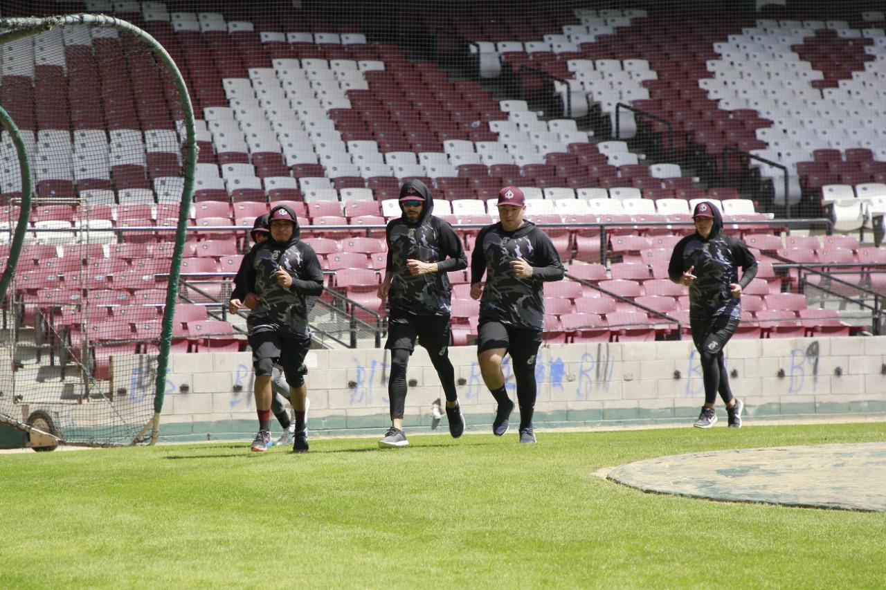 $!Luis Carlos Martínez ya reportó con Tomateros de Culiacán