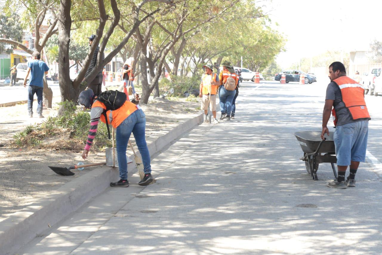$!Vecinos exigen soluciones ante molestias e irregularidades en obras del puente Colosio