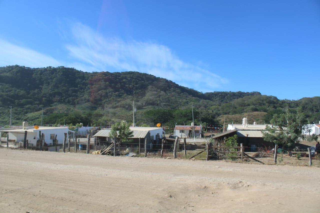 $!En Santa María, Rosario, reclaman servicio de agua y luz