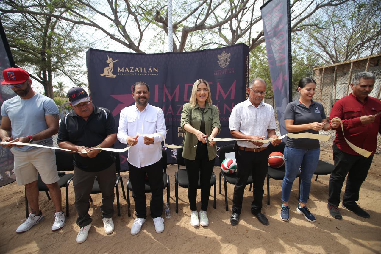 $!Inauguran cancha de voleibol en la comunidad de El Roble