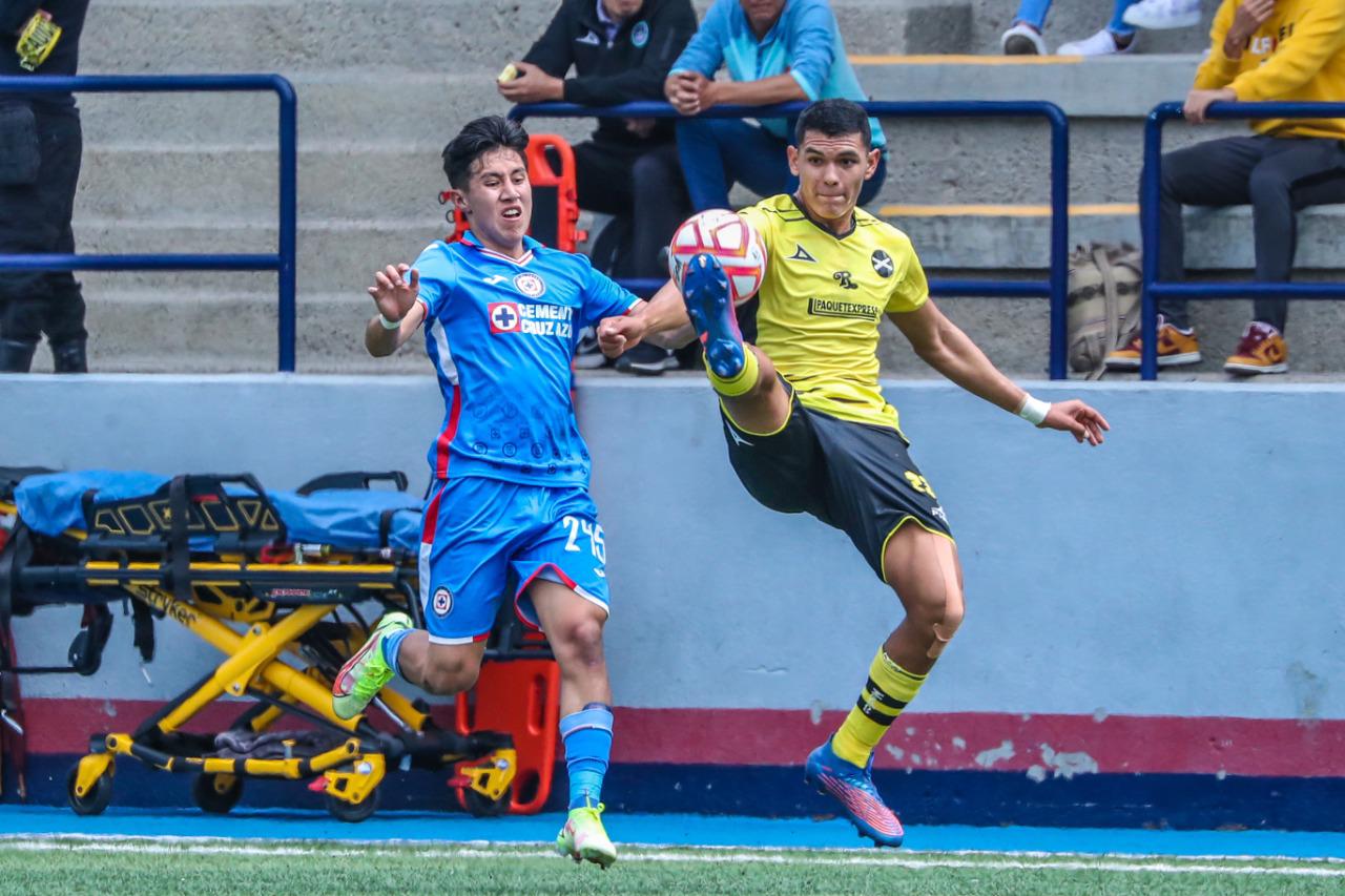 $!Mazatlán FC Sub 20 descarrila a domicilio a La Máquina