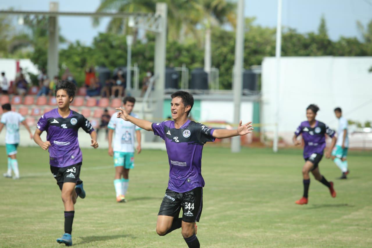 $!León arrebata puntos al Mazatlán FC en las categorías Sub 14 y Sub 16