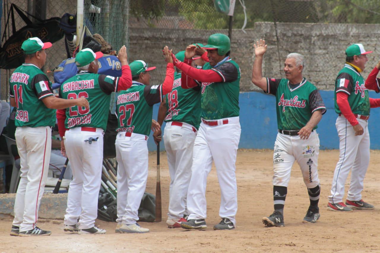 $!Águilas de Culiacán avanza a las semifinales del Nacional de Beisbol 60 y Más 2022