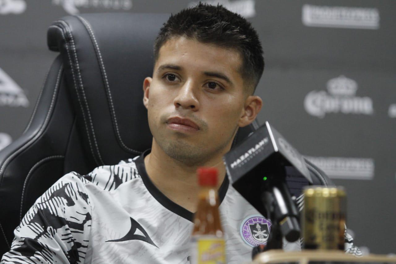 $!No es el tema físico el problema del equipo: Bryan Colula