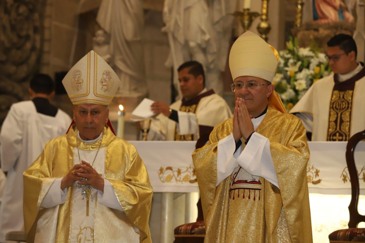 $!Nuncio Apostólico trae mensaje de esperanza a Mazatlán