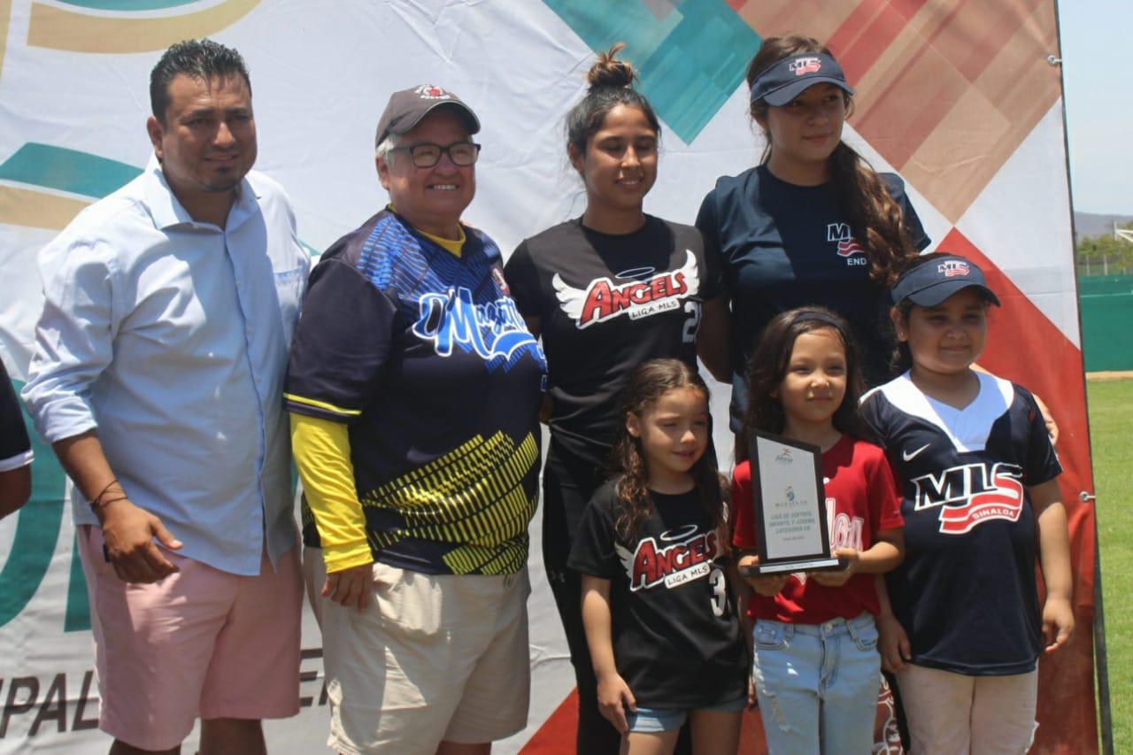 $!Se corona Mazatlán en la U-10 del Campeonato Estatal de Softbol Femenil