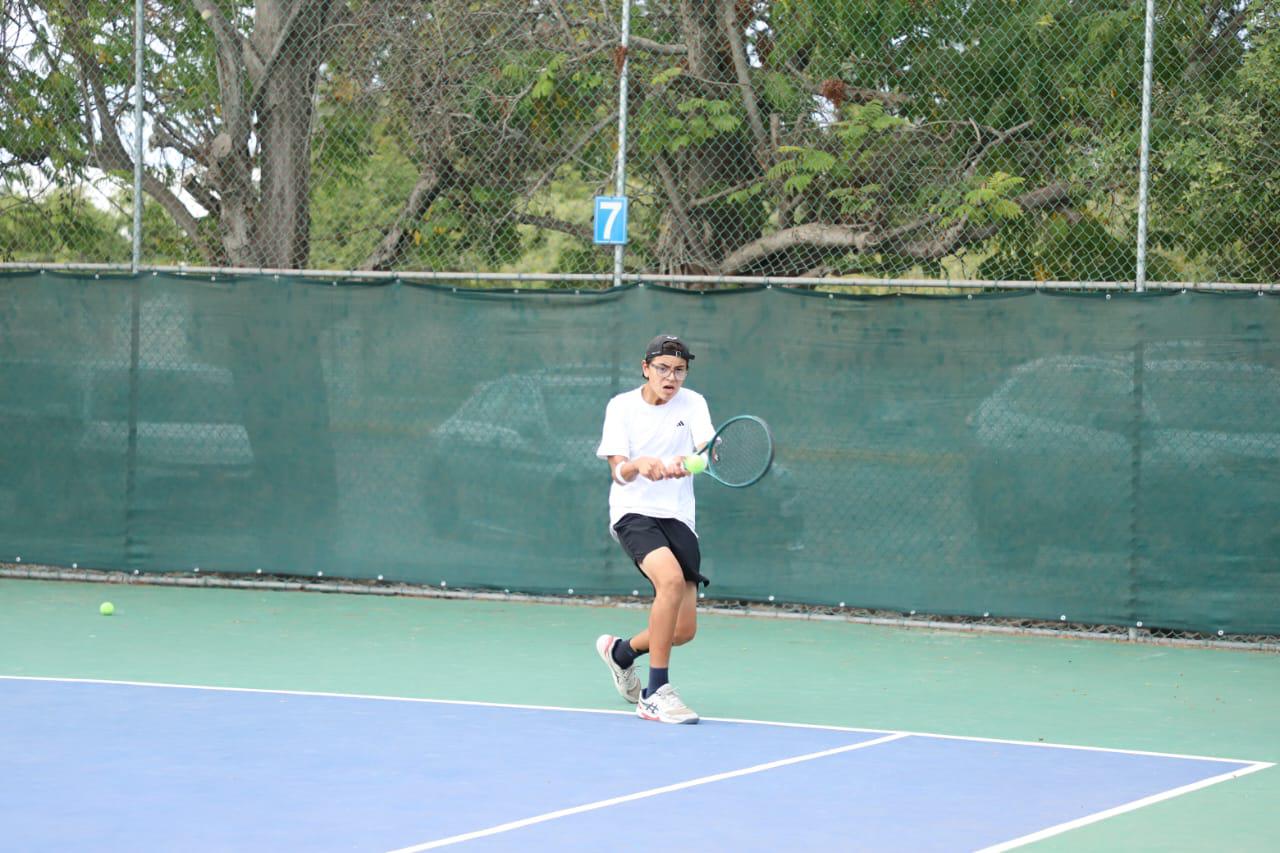 $!Ahome se lleva el tenis y breaking, en fase estatal de Juegos Conade