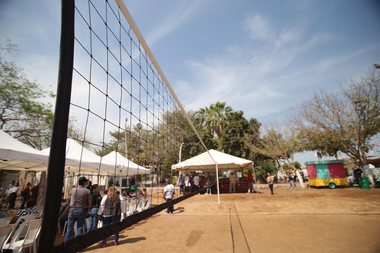 $!Inauguran cancha de voleibol en la comunidad de El Roble