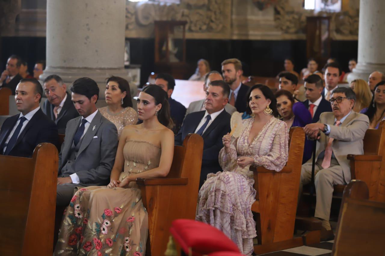 $!Ana Sofía Ley y Quirino Ordaz Fuentes se dan el sí ante el altar
