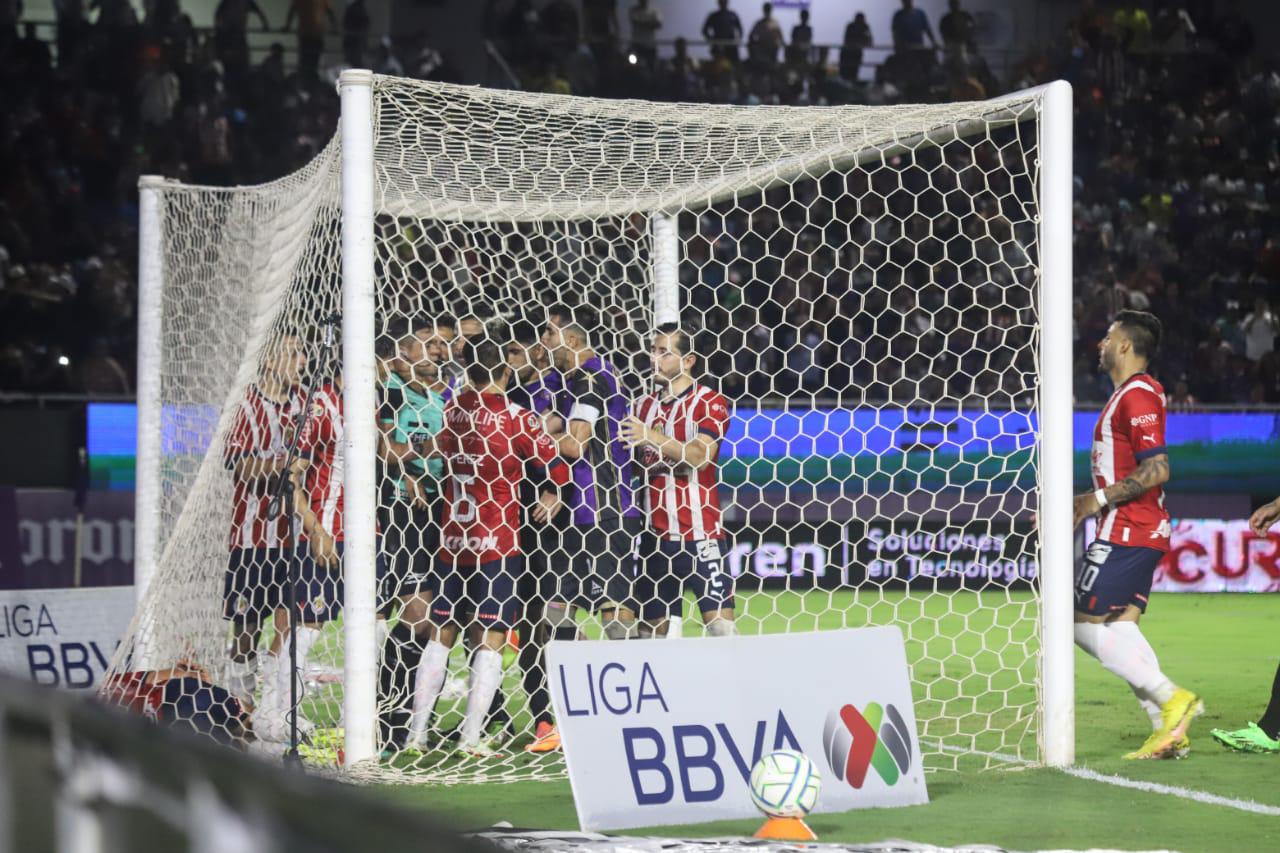 $!Mazatlán FC logra frente a Chivas su primer triunfo del Apertura