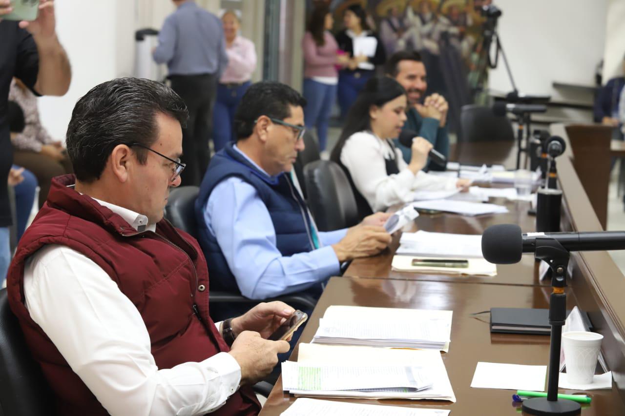 $!Aprueban Presupuesto de Egresos para Mazatlán por $3 mil 419 millones; más de $1,500 millones serán para nómina y apenas 390 para obras
