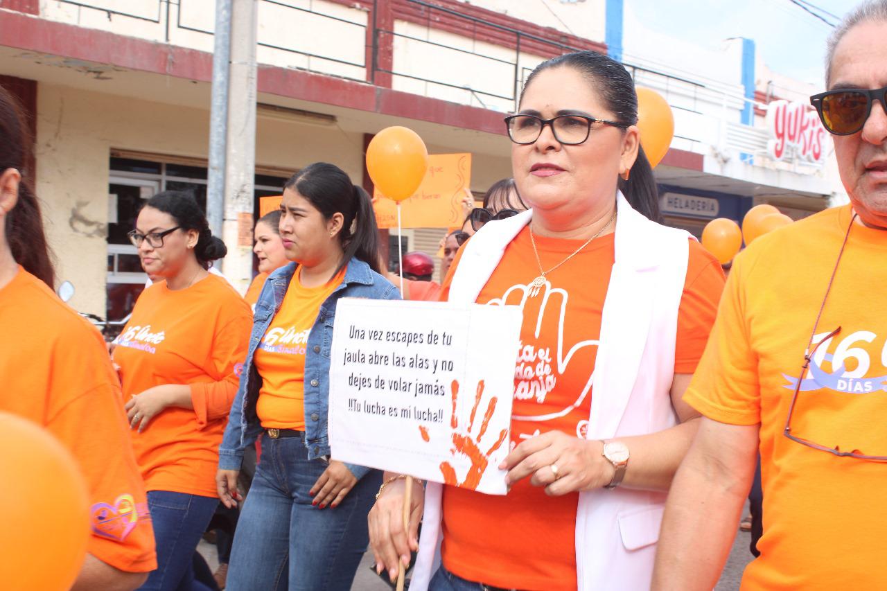 $!Dan a conocer la tarea del Inmujer en Escuinapa para erradicar la violencia