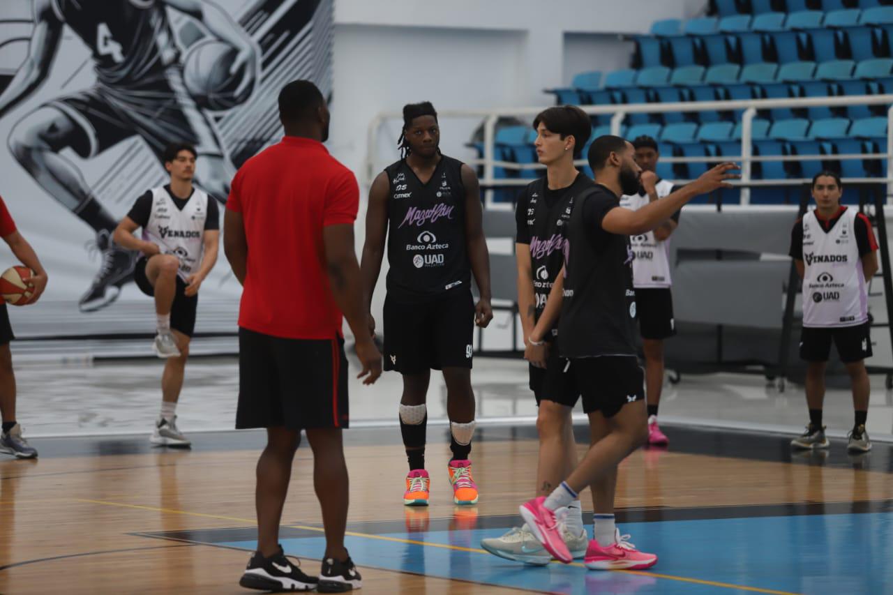 $!Venados Basketball aumenta intensidad de pretemporada