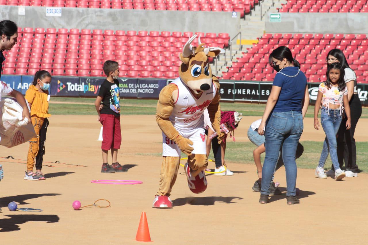 $!Desatan su energía en Rally Deportivo del Día del Niño 2022, en el Teodoro Mariscal