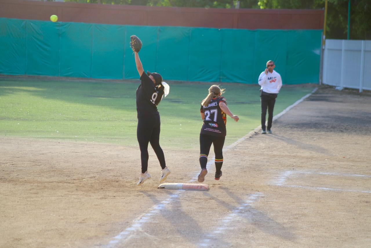$!Únete Sinaloa con Softbol Femenil se pone en marcha en el CCC