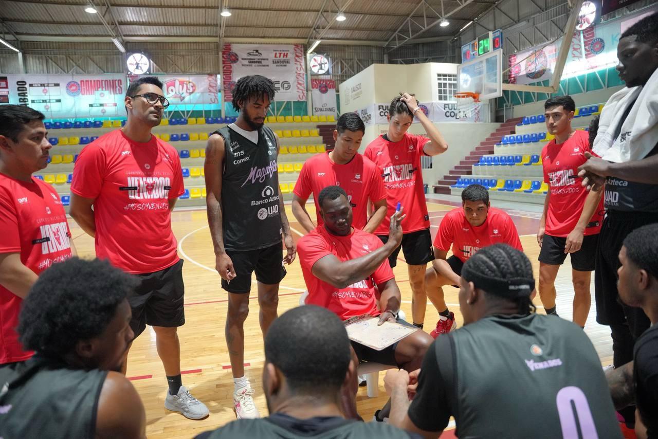 $!Venados Basketball domina a Frayles con poderío ofensivo