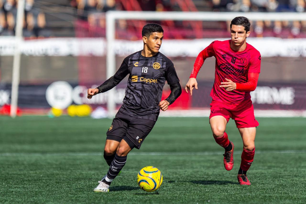 $!¡Coscorrón del hermano mayor! Dorados es goleado por Xolos en amistoso