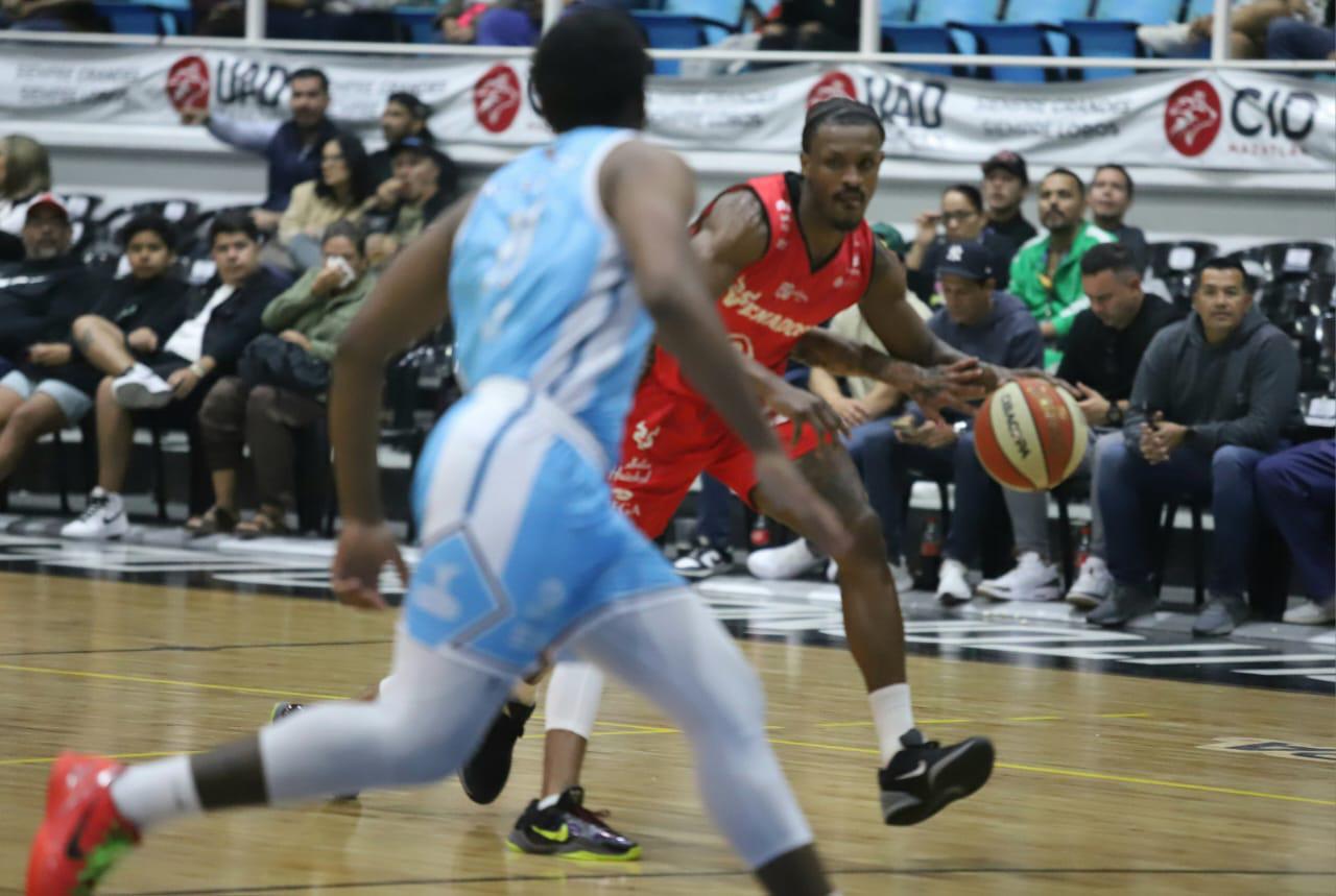 $!Venados Basketball sufre en la parte final y pierde serie ante Ángeles