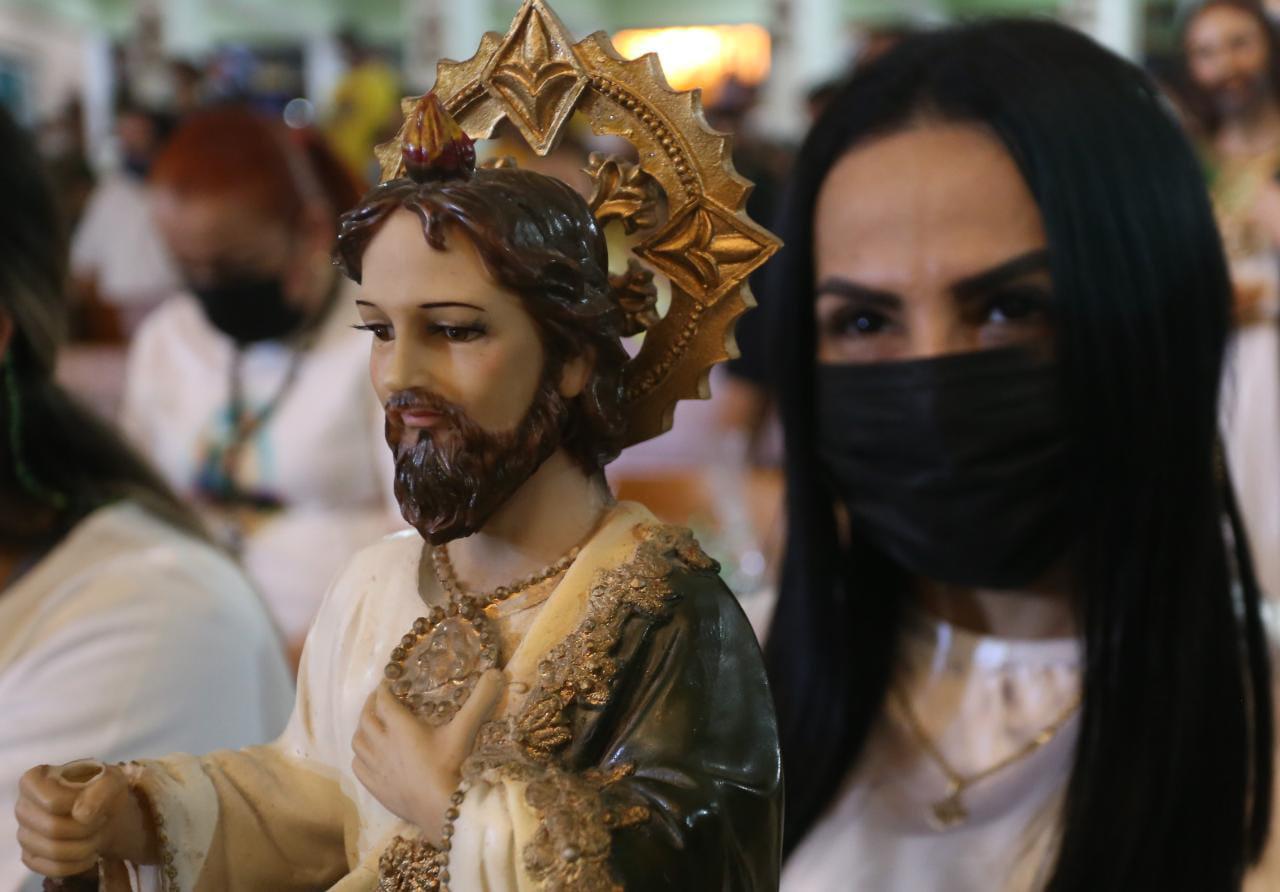 $!Cantan ‘Las mañanitas’ a San Judas Tadeo, en Mazatlán