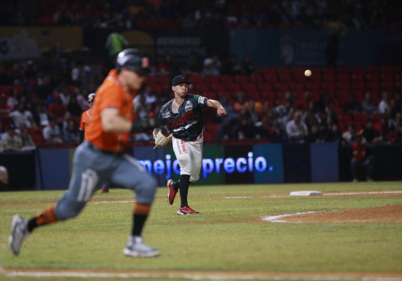 $!Luce pitcheo de casa y Venados iguala serie de playoffs