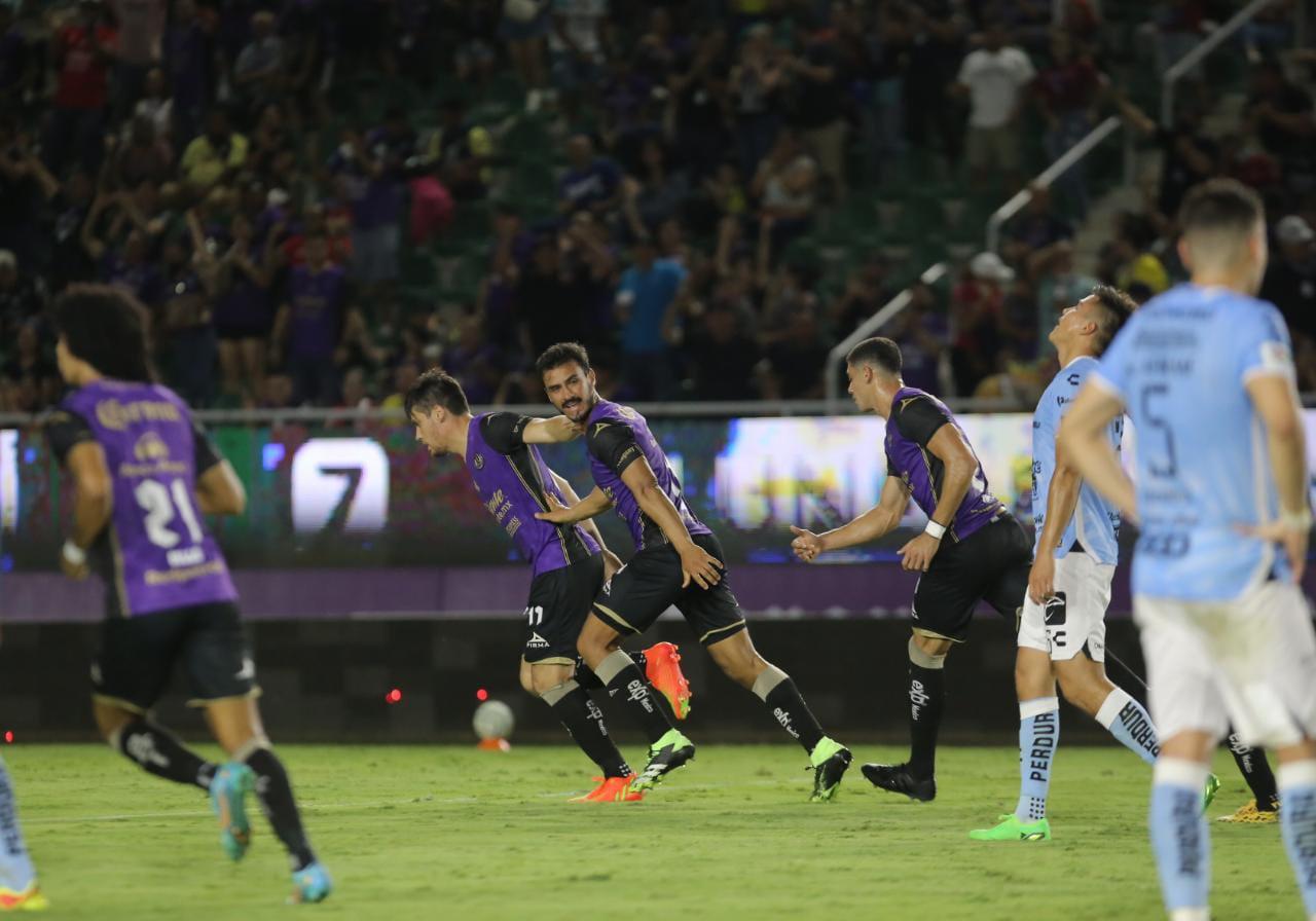 $!Rescata Mazatlán FC empate sobre el final ante Querétaro