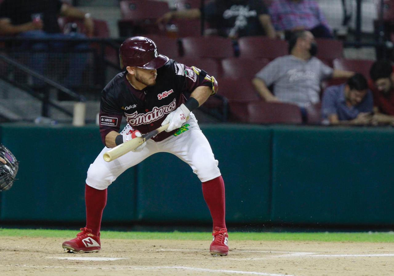 $!Tomateros le quita el invicto a Yaquis y empata la serie en Culiacán