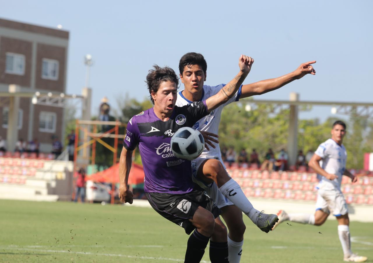 $!Mazatlán Sub 20 despluma a Gallos Blancos con goleada de 4-0