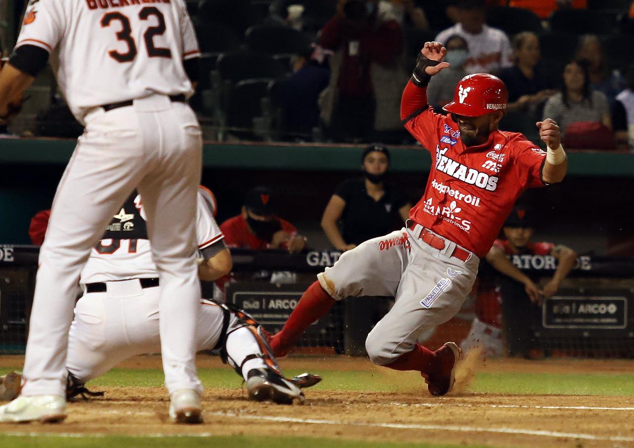 $!Julián León sentencia con sencillo la derrota de Venados de Mazatlán en Hermosillo