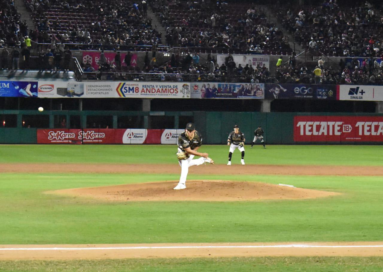 $!Tomateros de Culiacán se niega a morir y gana a Venados de Mazatlán cuarto juego