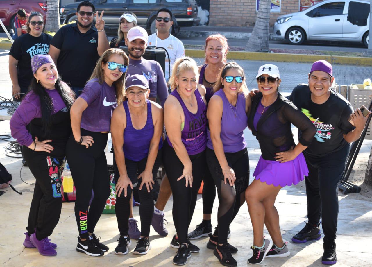 $!Llena ‘Baila Mazatlán’ de energía velaria de Playa Norte
