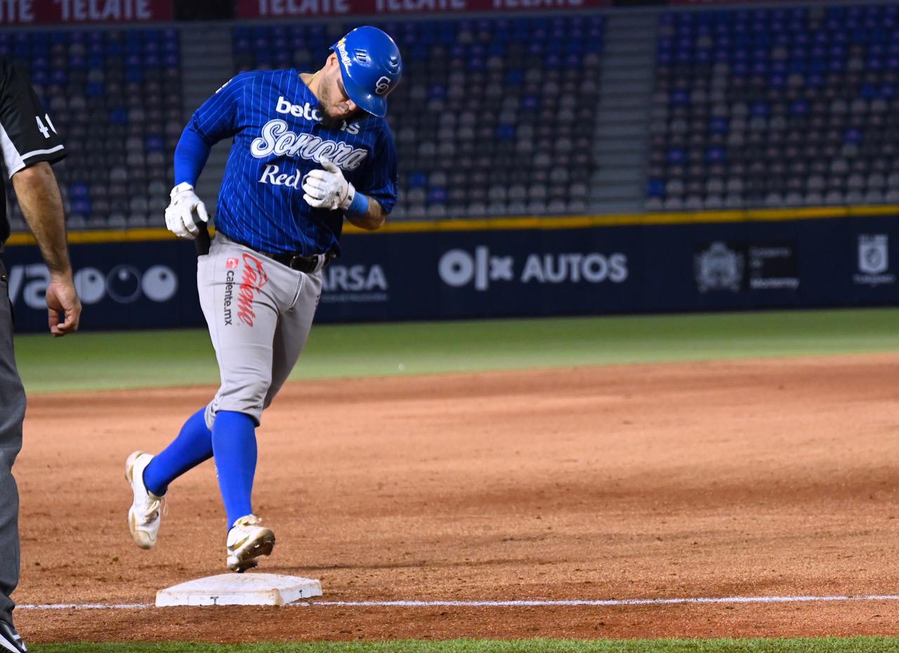 $!Sultanes y Yaquis dividen en la doble cartelera