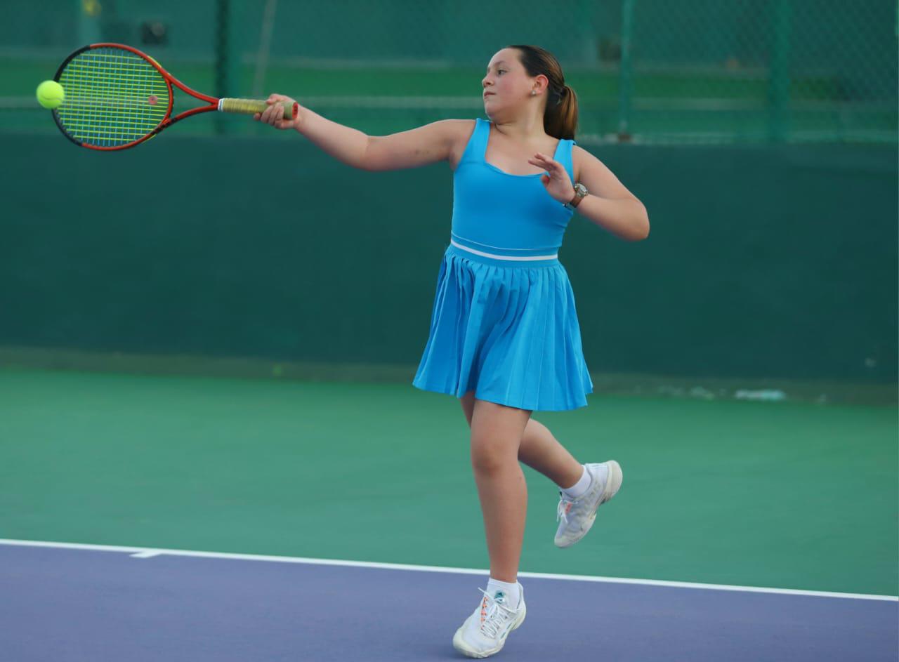 $!Parisi está en plan grande en Copa de Tenis Amstel