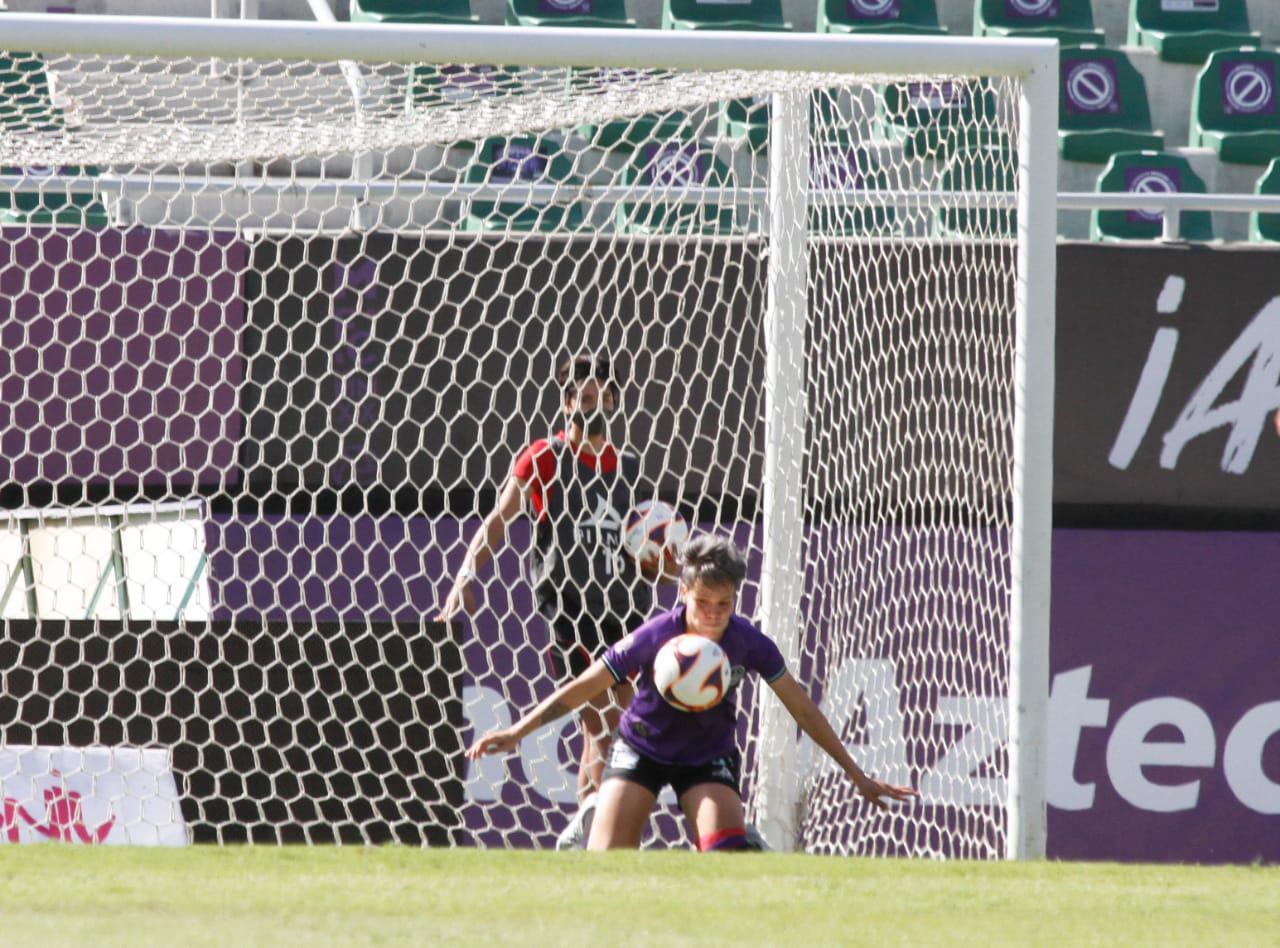$!Mazatlán FC Femenil rescata empate de último minuto ante La Franja