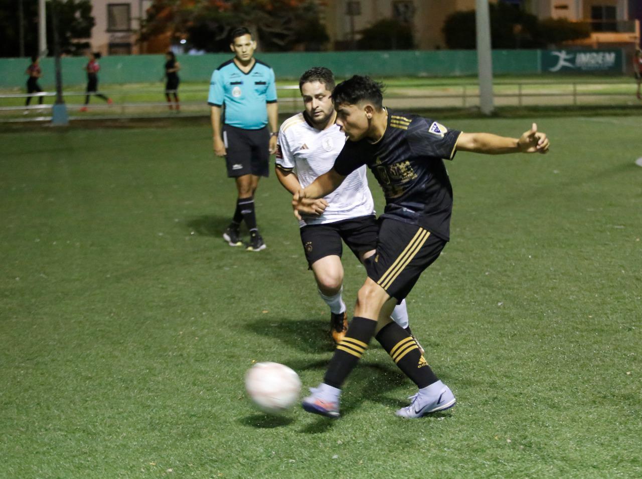 $!Indestructibles de la Guardia Nacional suma par de triunfos y se mete a la lucha por la liguilla