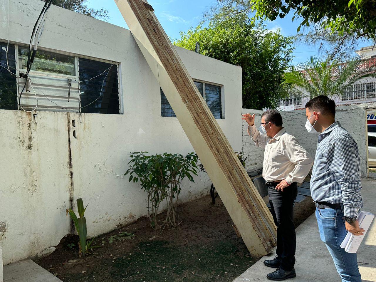 $!Recorre Alcalde de Mazatlán instalaciones del hospitalito