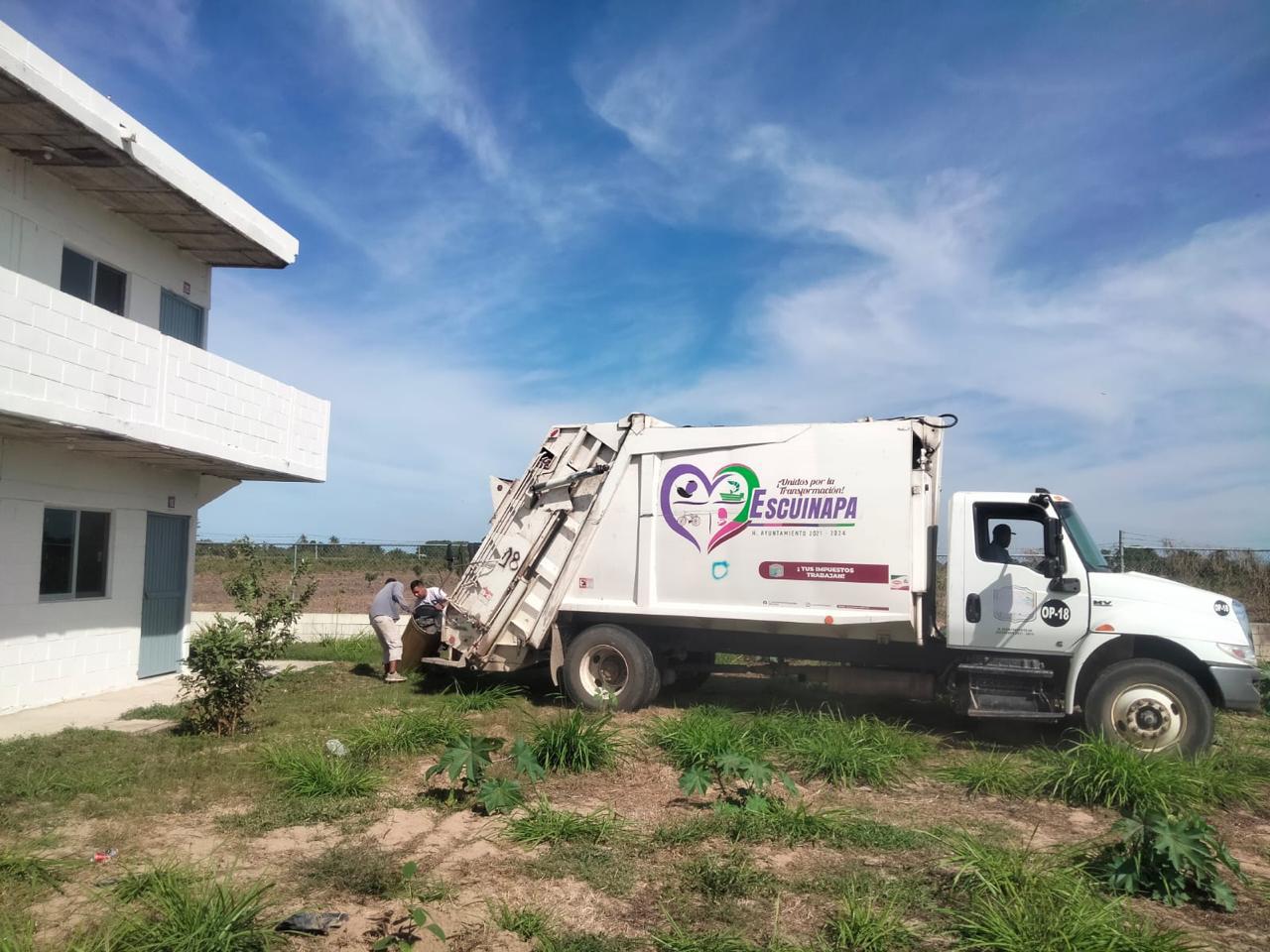 $!Habitan 10 familias de jornaleros albergue en Teacapán, Escuinapa