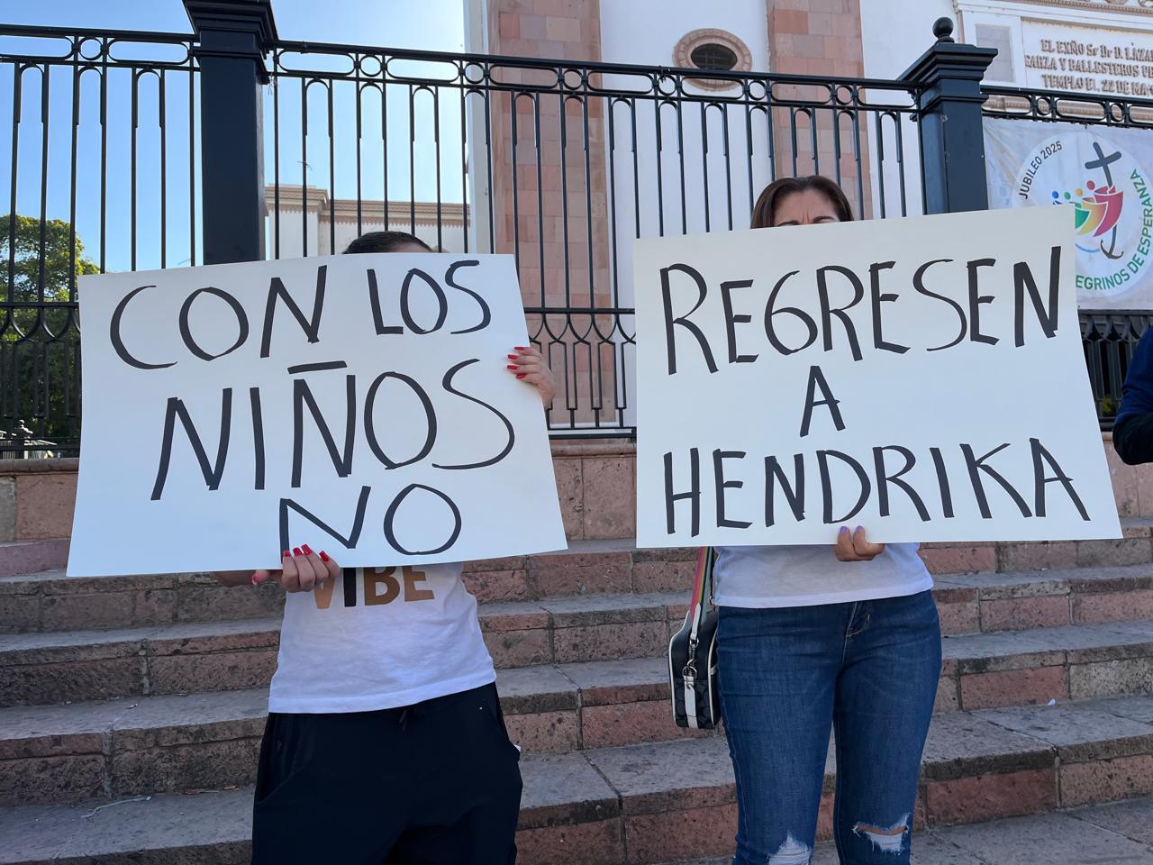 $!Exigen justicia y localización de familia desaparecida en Navolato
