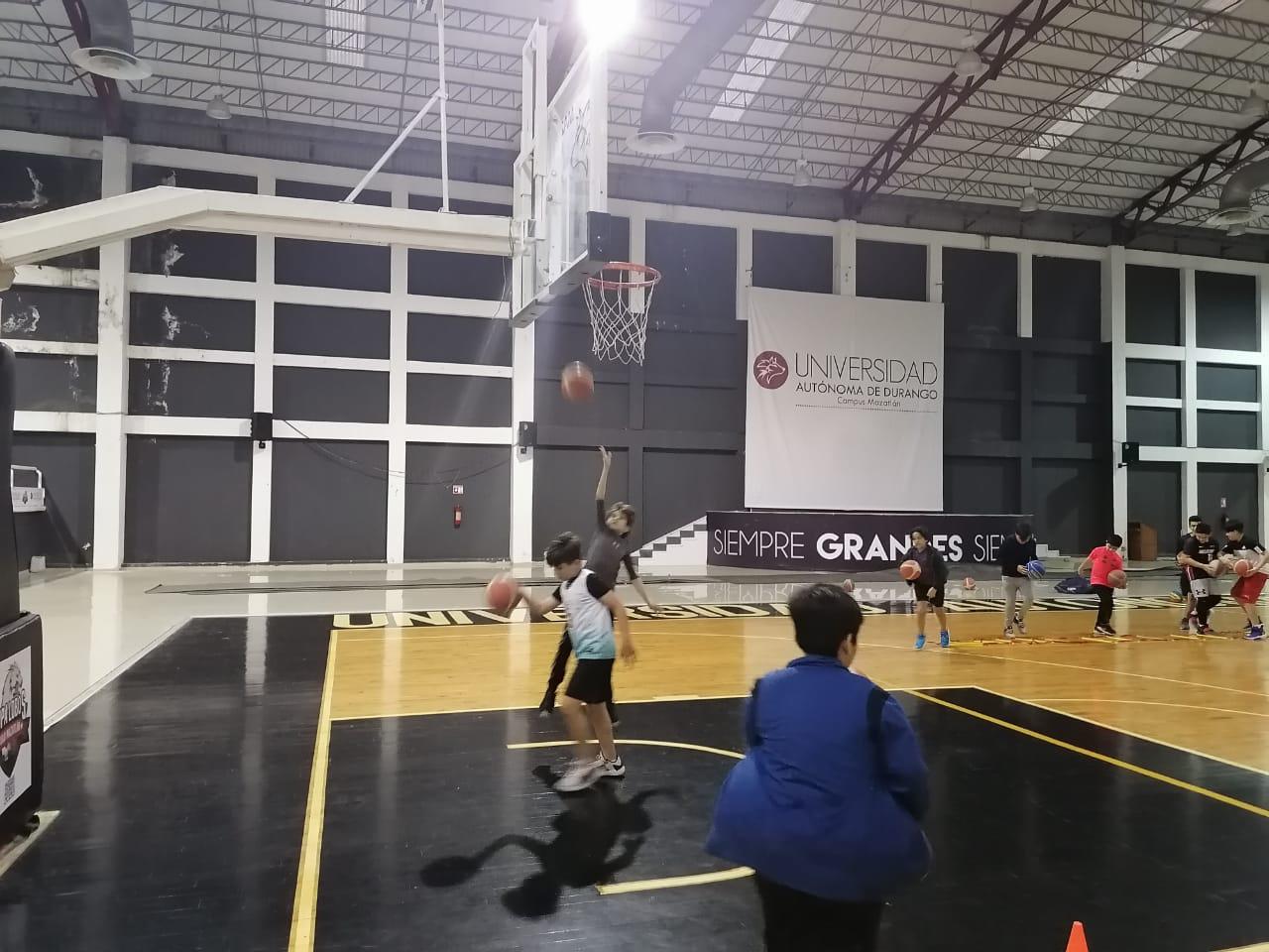 $!Basquetbolistas de Mazatlán buscarán becas deportivas de la Universidad Autónoma de Durango
