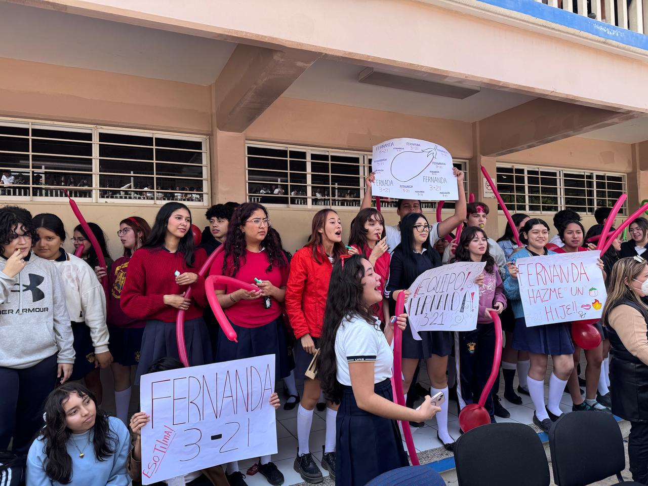 $!Los alumnos de la diferentes Unidades Académicas apoyan a sus representantes.