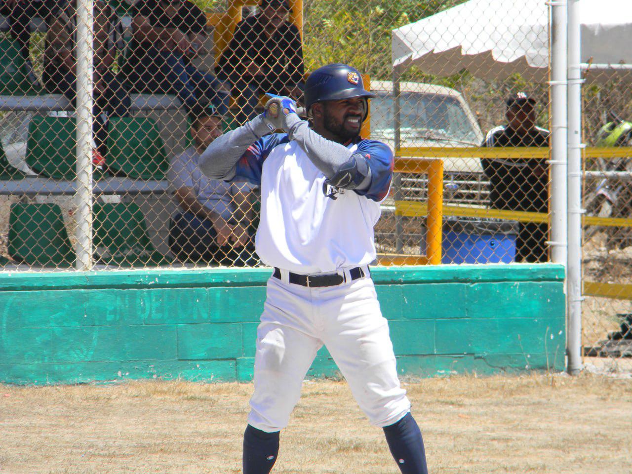 $!Tigres de Quintana Roo blanquea a Selección La Cruz en Elota