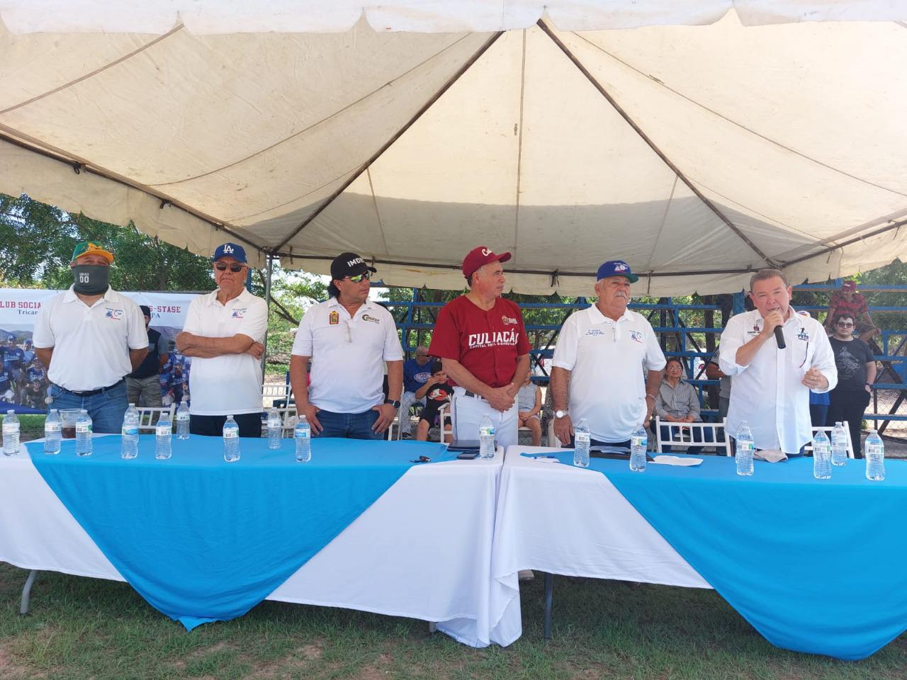 $!Ponen en marcha Liga de Beisbol 60 años y mayores del Club Los Ángeles