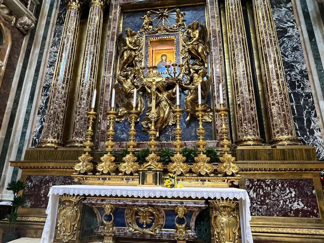 $!Papa Francisco reaparece ante los fieles antes de regresar al Vaticano tras recibir el alta médica