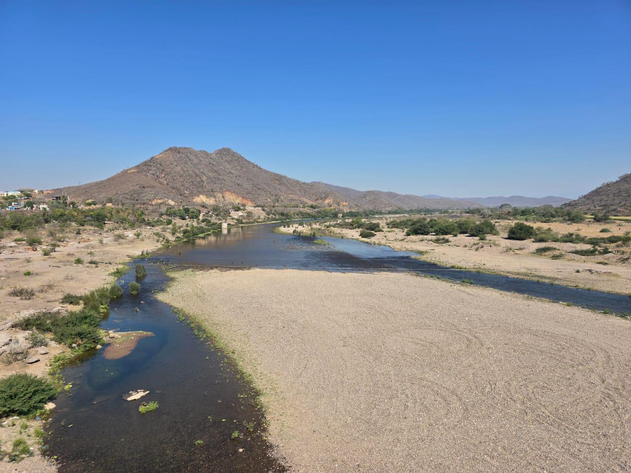 $!El desfogue de la presa Santa María beneficia a comunidades junto al río Baluarte: Jumapars