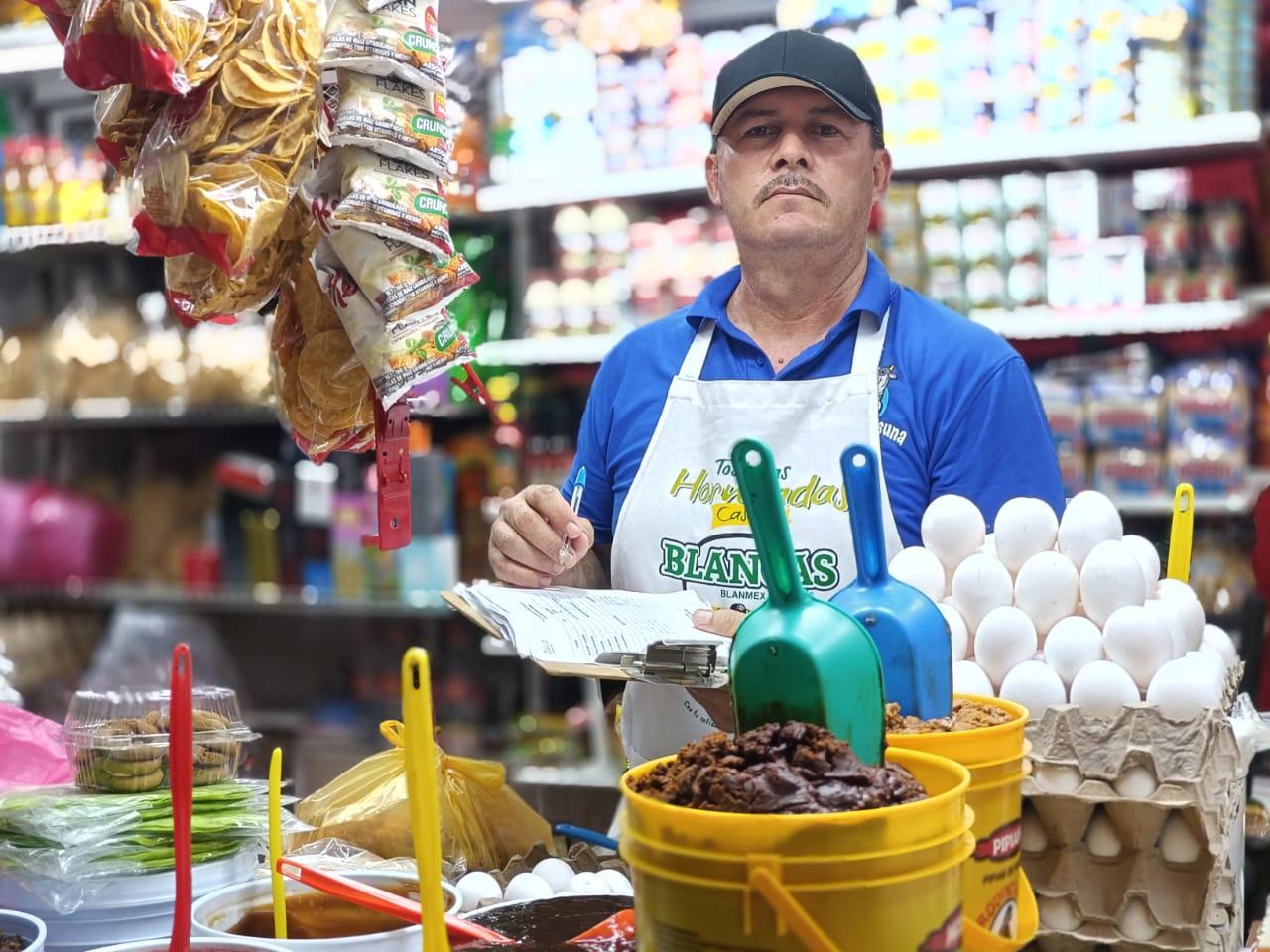 $!Supervisa Coepriss mercados de Mazatlán